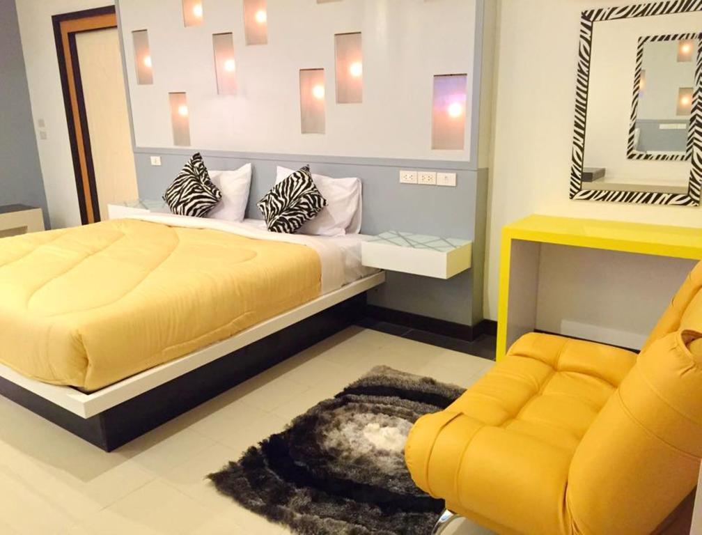 Win Hotel Пхаяу Номер фото